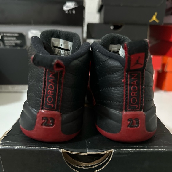Jordan 12 Retro Flu Game (TD) - Picture 2 of 5